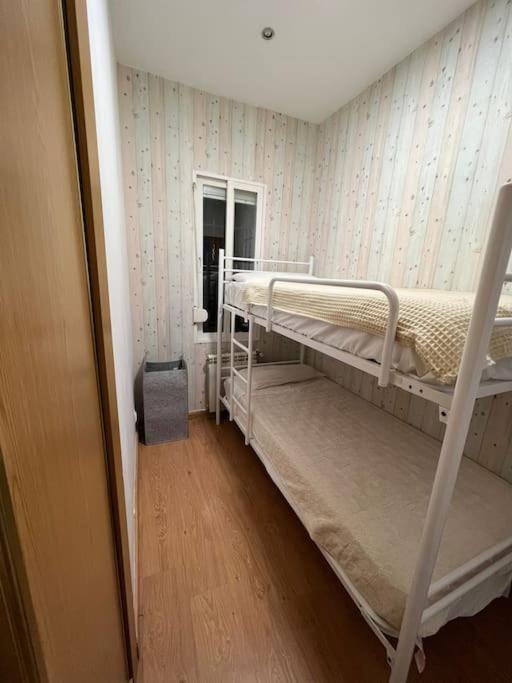 Apartamento En El Centro De Madrid - Atocha Apartman Kültér fotó