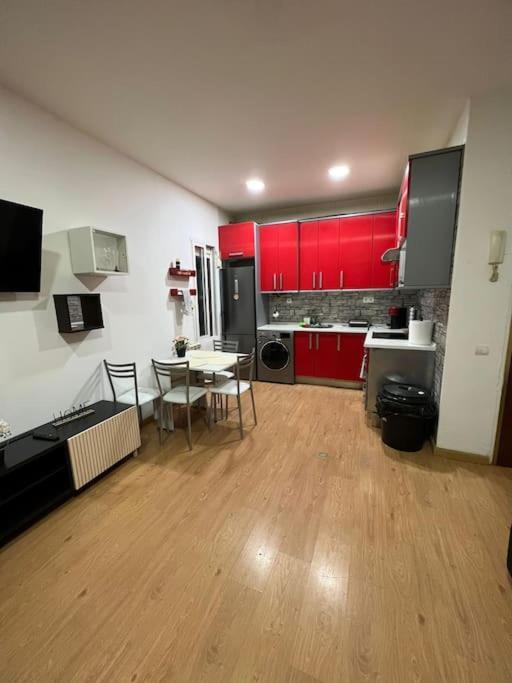 Apartamento En El Centro De Madrid - Atocha Apartman Kültér fotó